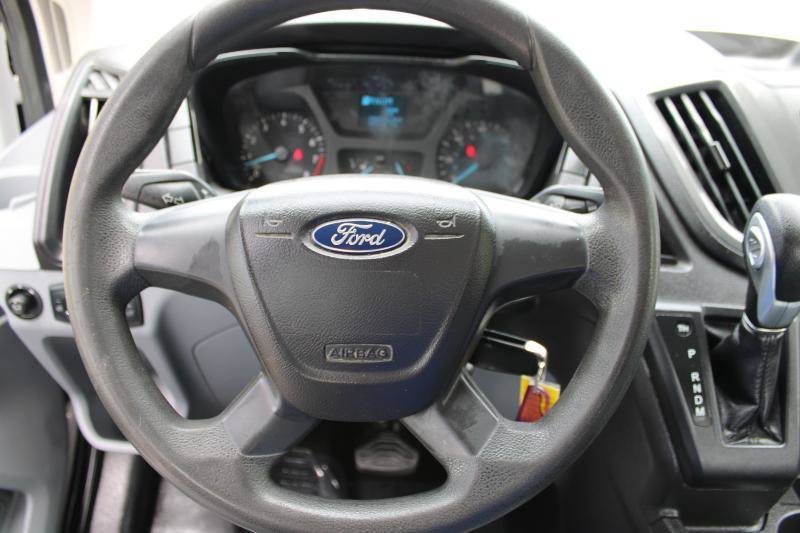 Used 2019 Ford Transit 250 138 RWD image 9