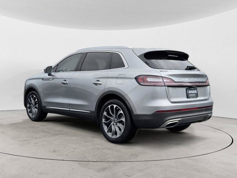 Used 2023 Lincoln Nautilus Reserve FWD image 5