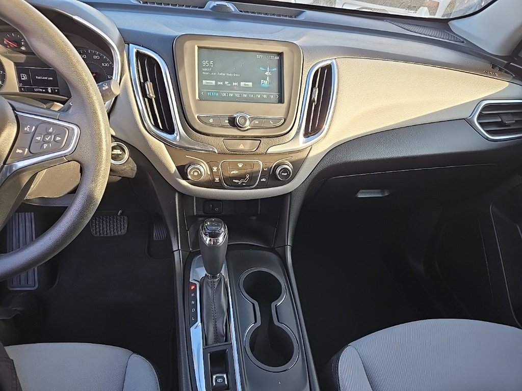 Used 2018 Chevrolet Equinox LT image 29