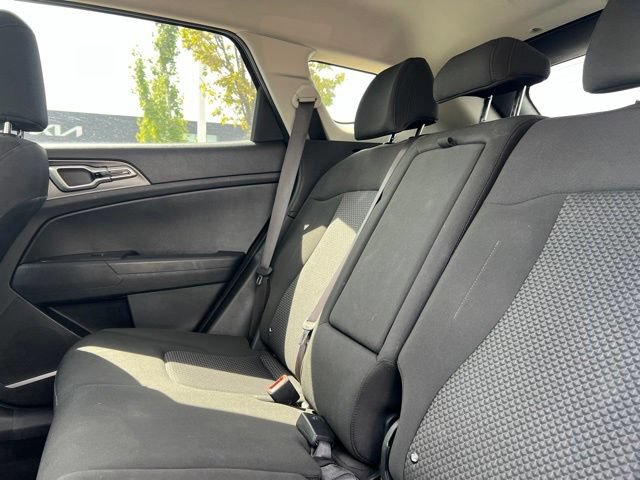Certified 2026 Kia Sportage LX FWD image 31