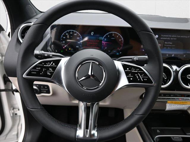 New 2025 Mercedes-Benz GLA 250 4MATIC image 14