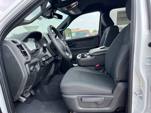 New 2027 RAM 3500 Tradesman AWD/4WD image 15