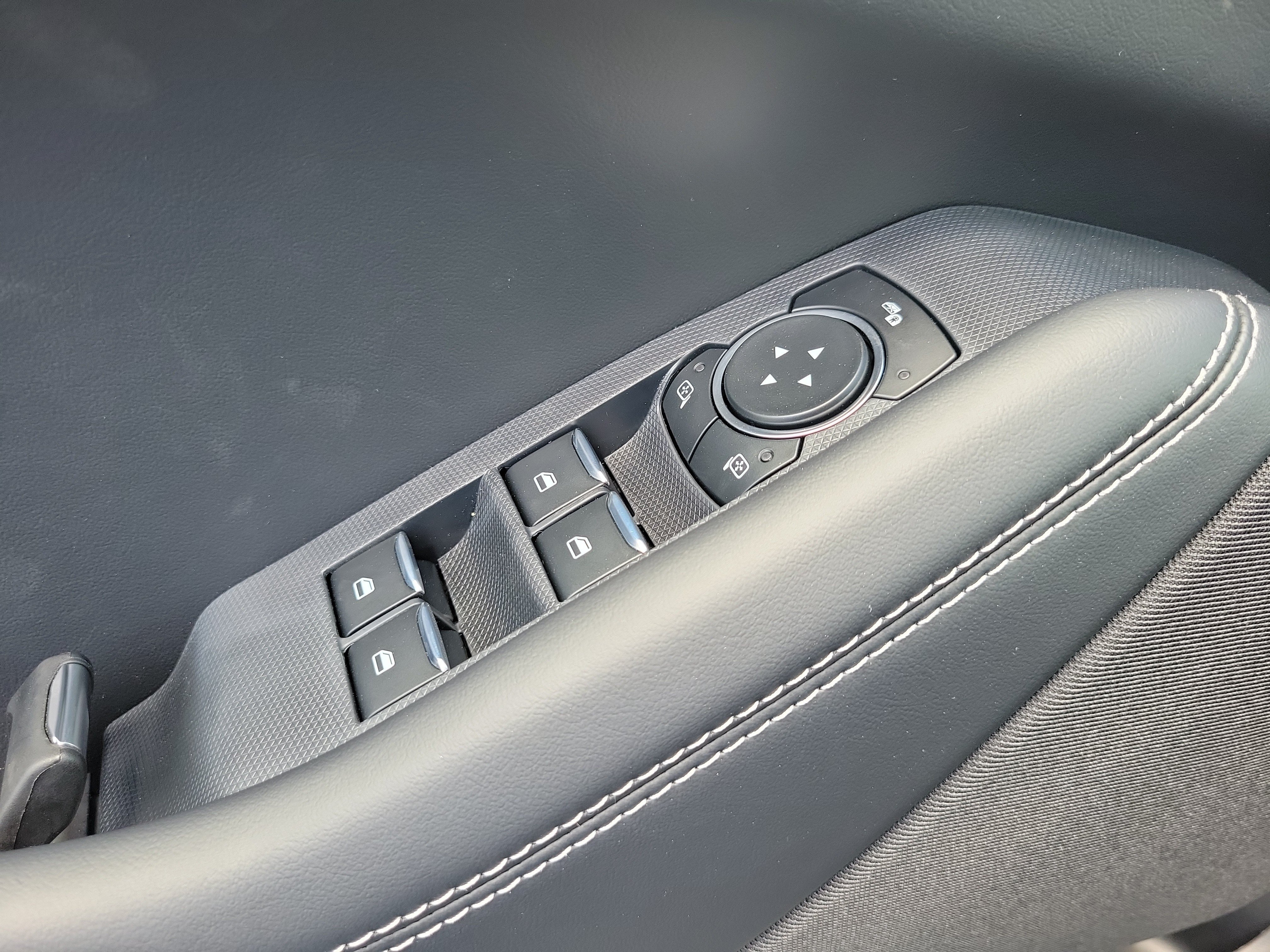 New 2026 Ford Mustang Mach-E Select RWD image 14