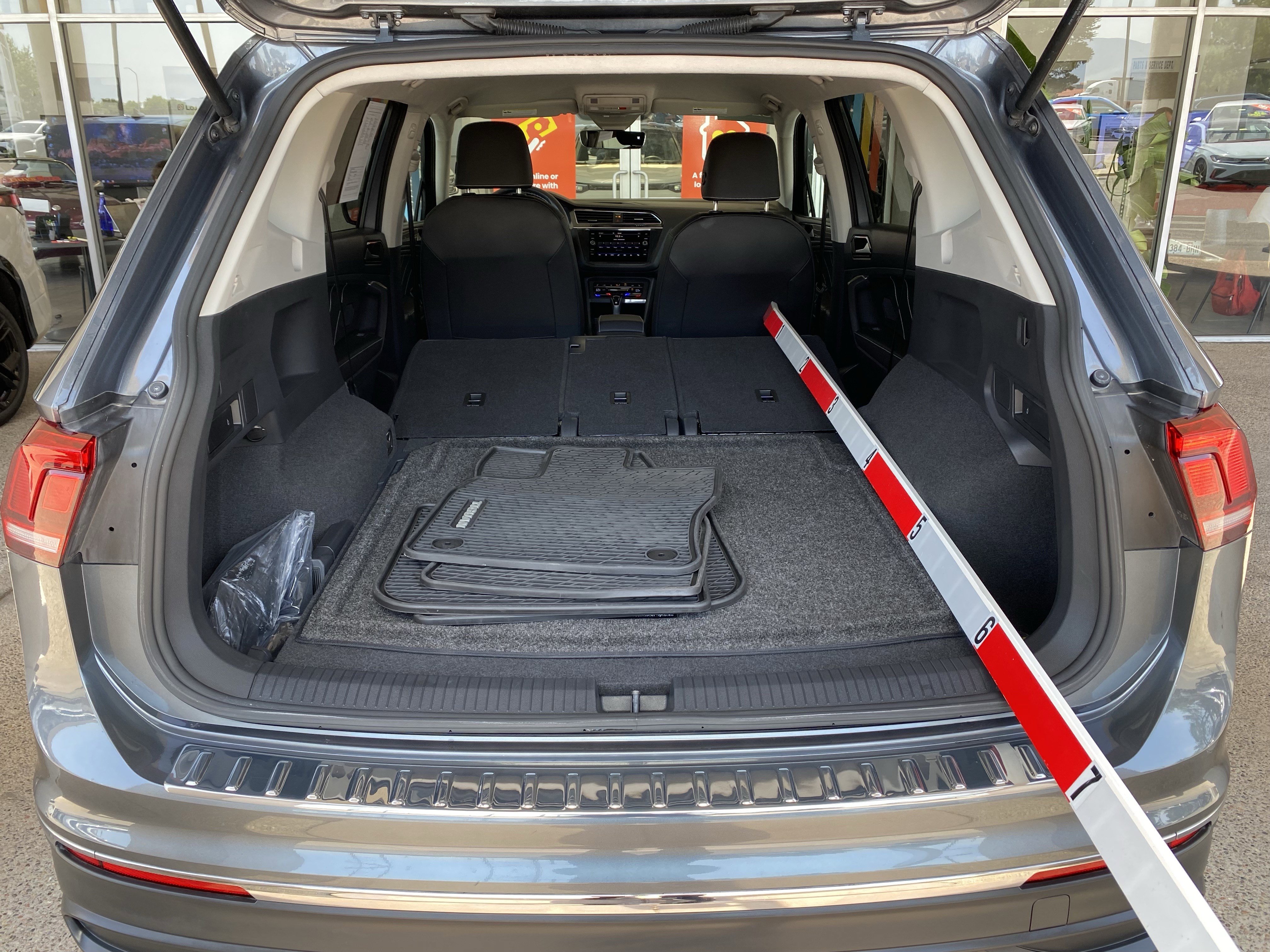 Certified 2023 Volkswagen Tiguan SE AWD/4WD image 18