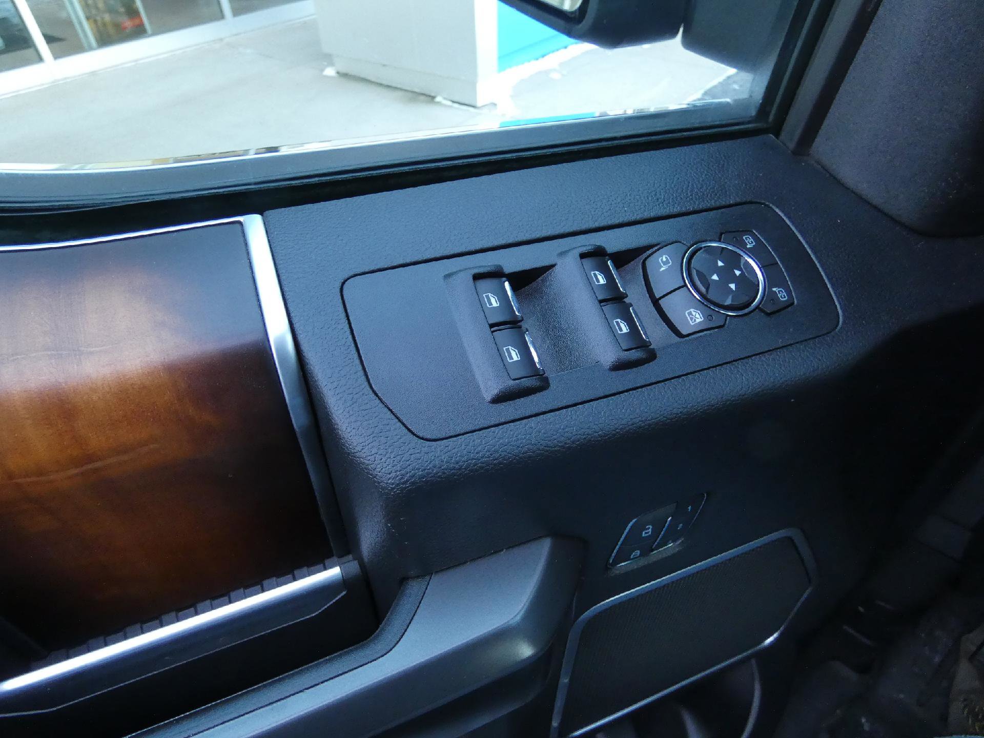 Used 2017 Ford F150 Limited w/ Trailer Tow Package image 20