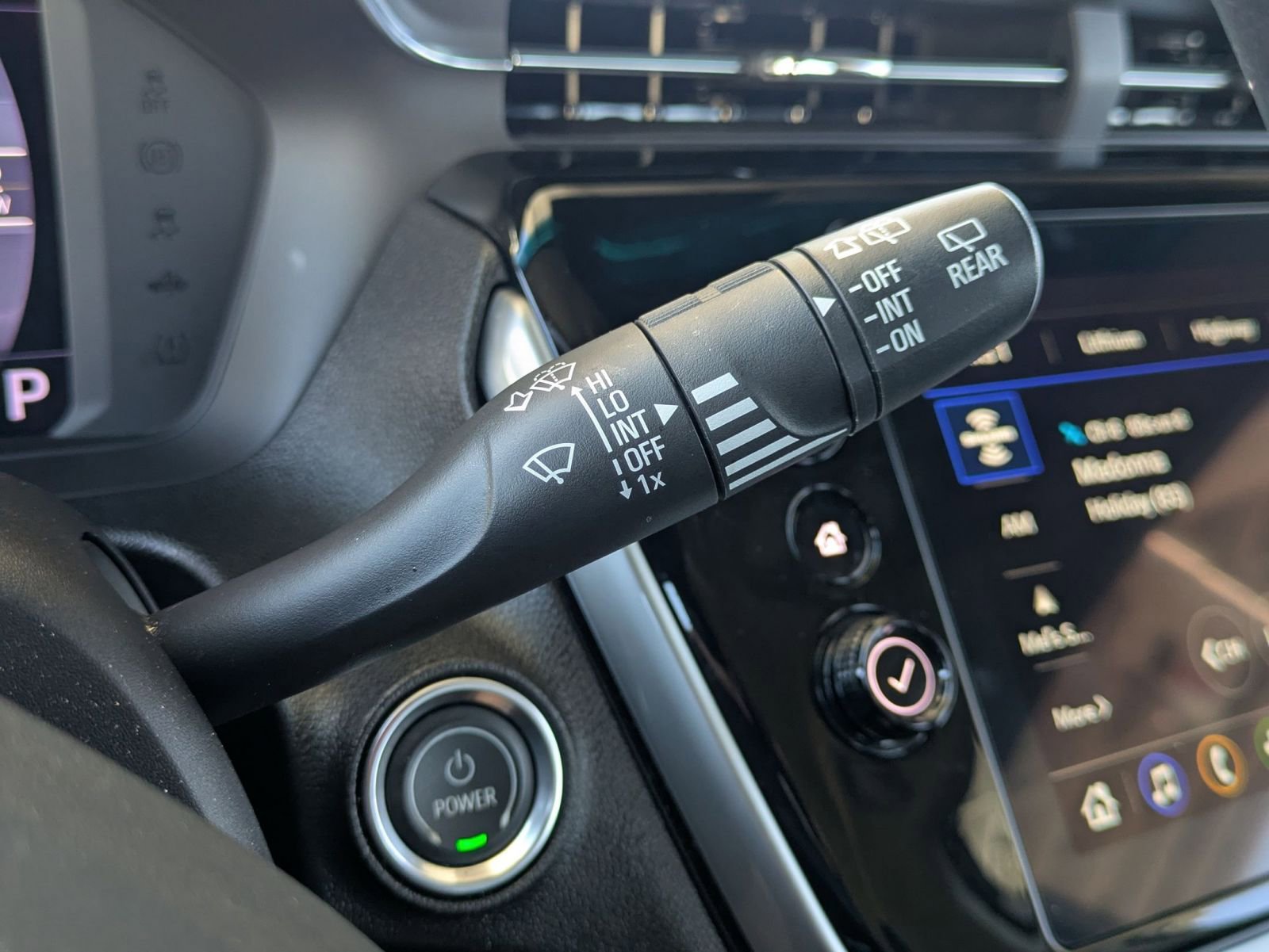 Used 2023 Chevrolet Bolt LT FWD image 16