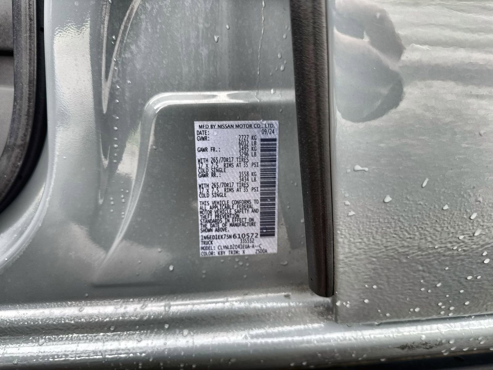 Used 2025 Nissan Frontier PRO-4X AWD/4WD image 32
