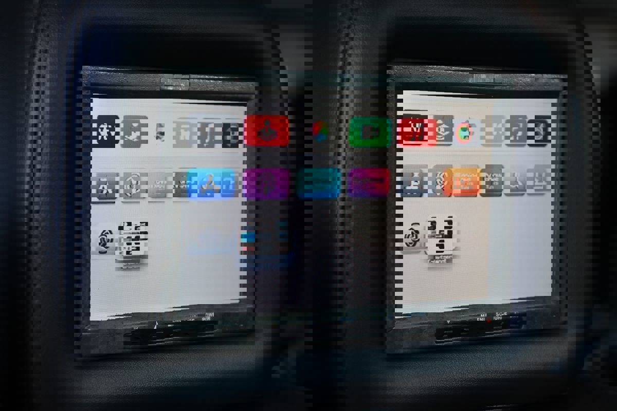 Used 2005 HUMMER H2 SUT w/ Preferred Equipment Group image 42