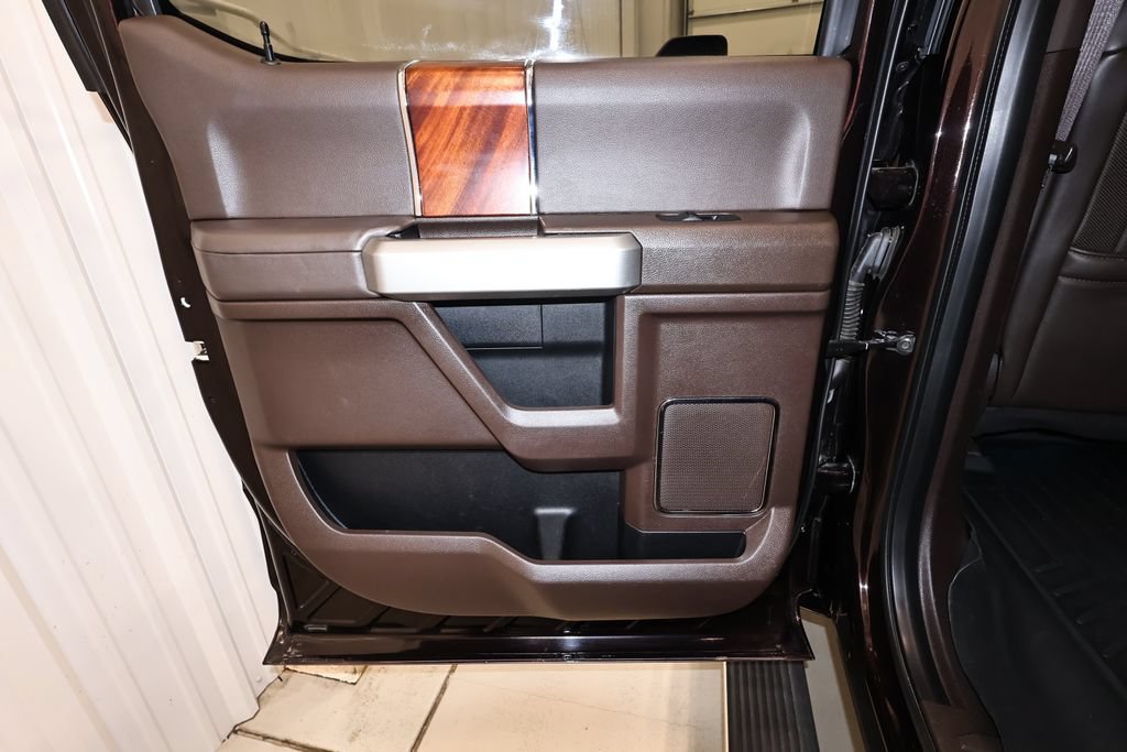 Used 2019 Ford F250 King Ranch w/ King Ranch Ultimate Package AWD/4WD image 15