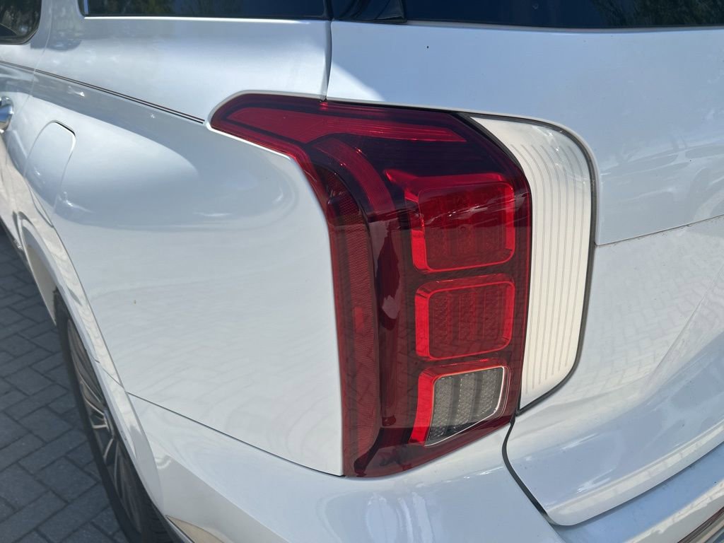 Used 2023 Hyundai Palisade Calligraphy image 40