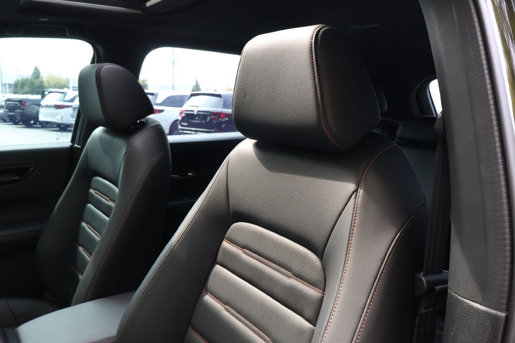 Used 2026 Honda CR-V Sport Touring image 31