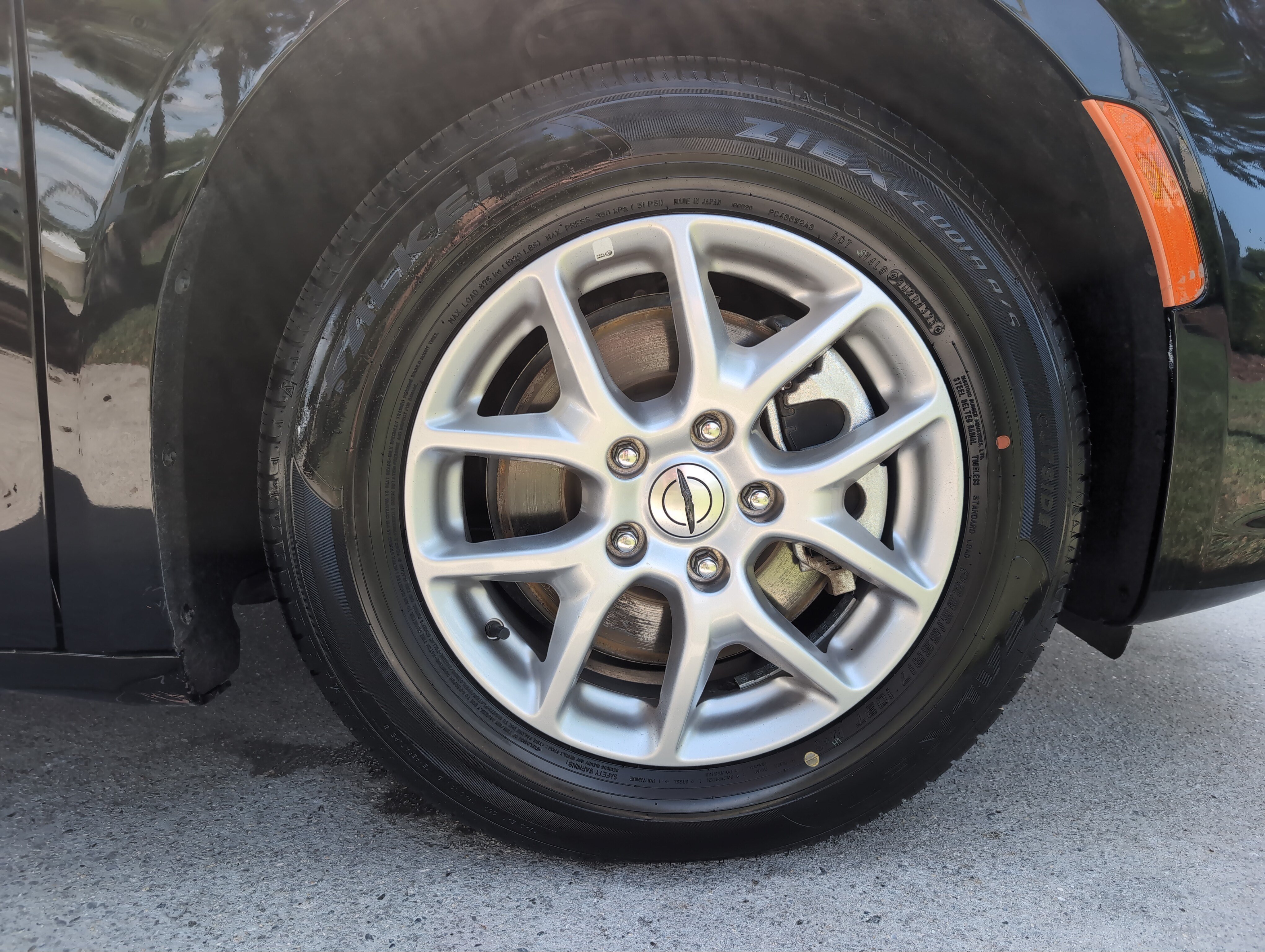 Used 2024 Chrysler Pacifica Touring-L FWD image 13