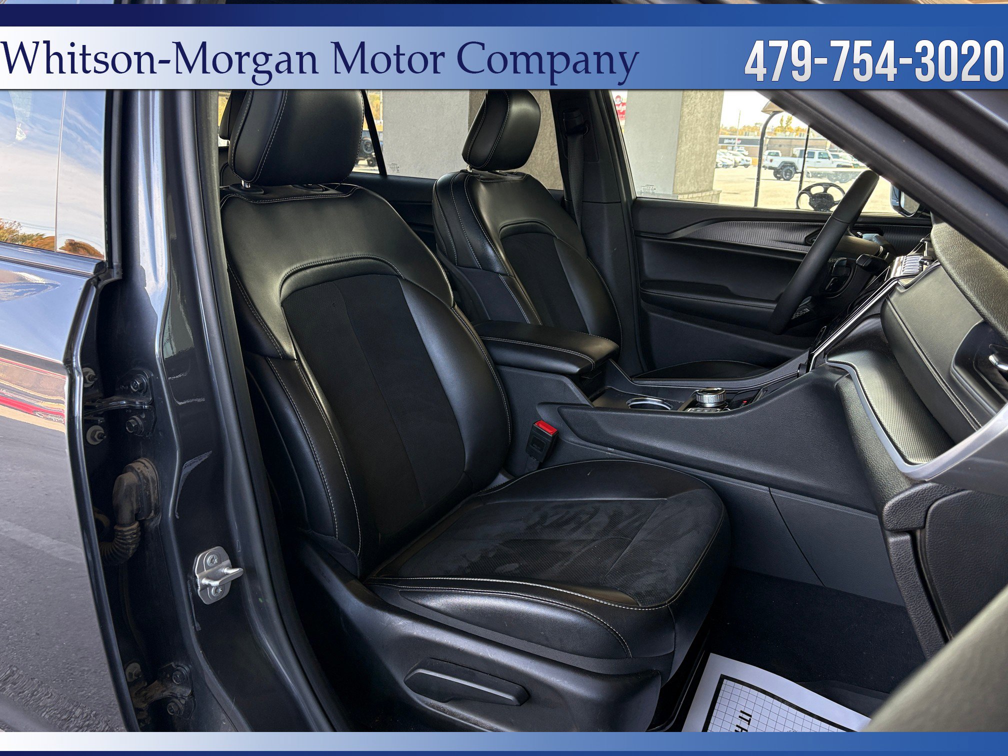 Used 2025 Jeep Grand Cherokee L Altitude image 13