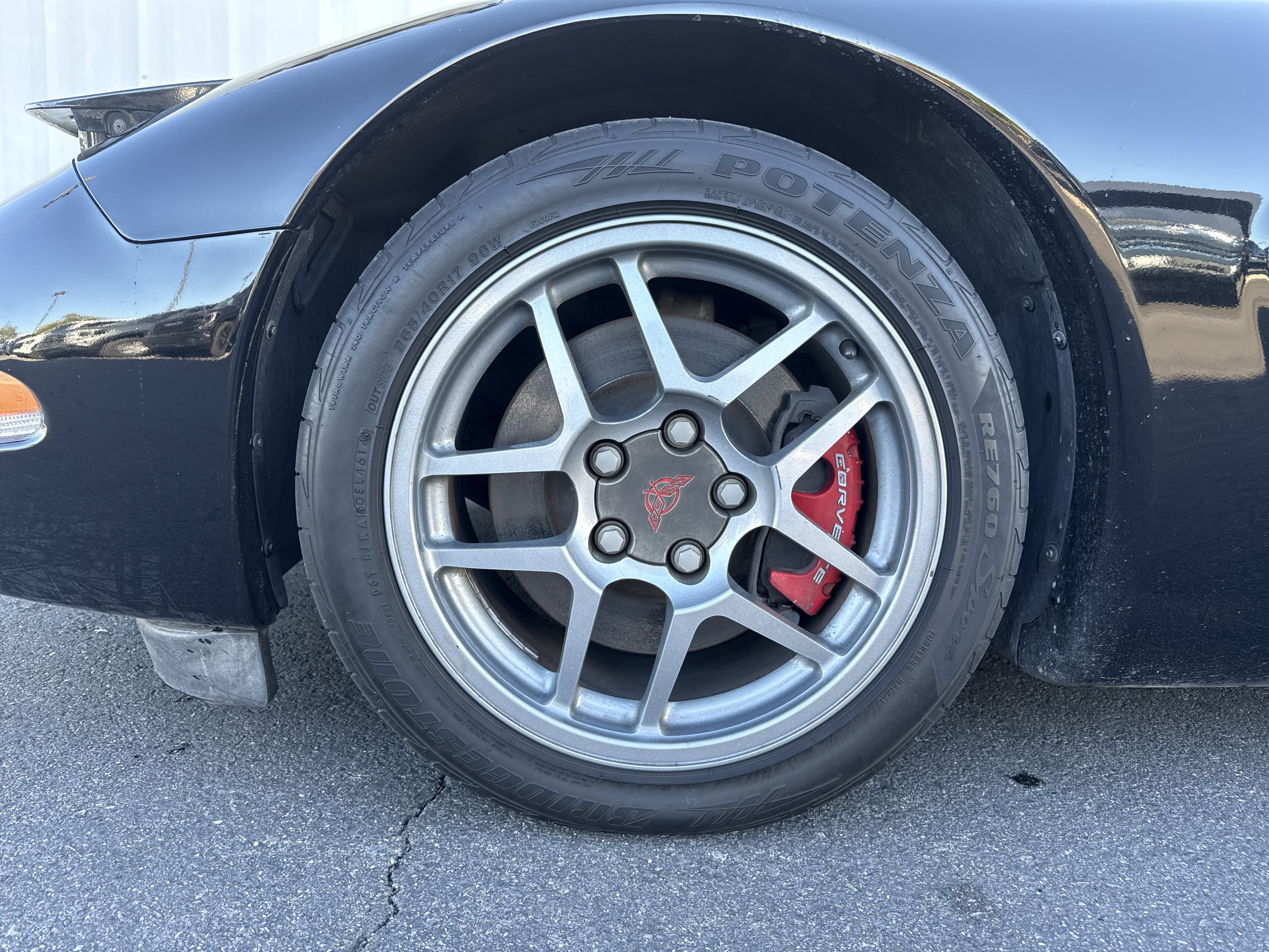 Used 2001 Chevrolet Corvette Z06 w/ Memory Pkg image 6