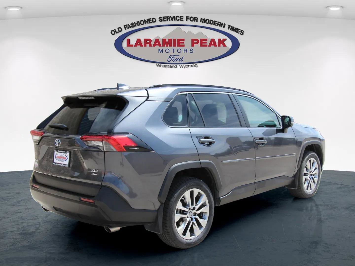 Used 2019 Toyota RAV4 XLE Premium w/ Cold Weather Package image 3