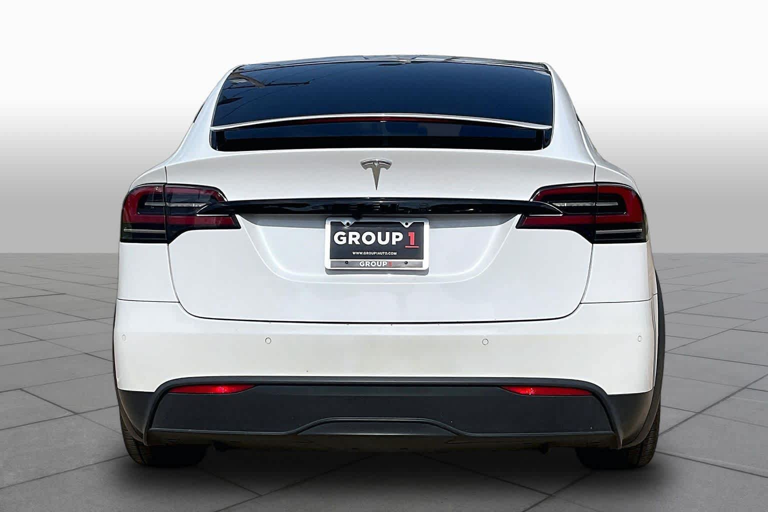 Used 2022 Tesla Model X AWD/4WD image 5