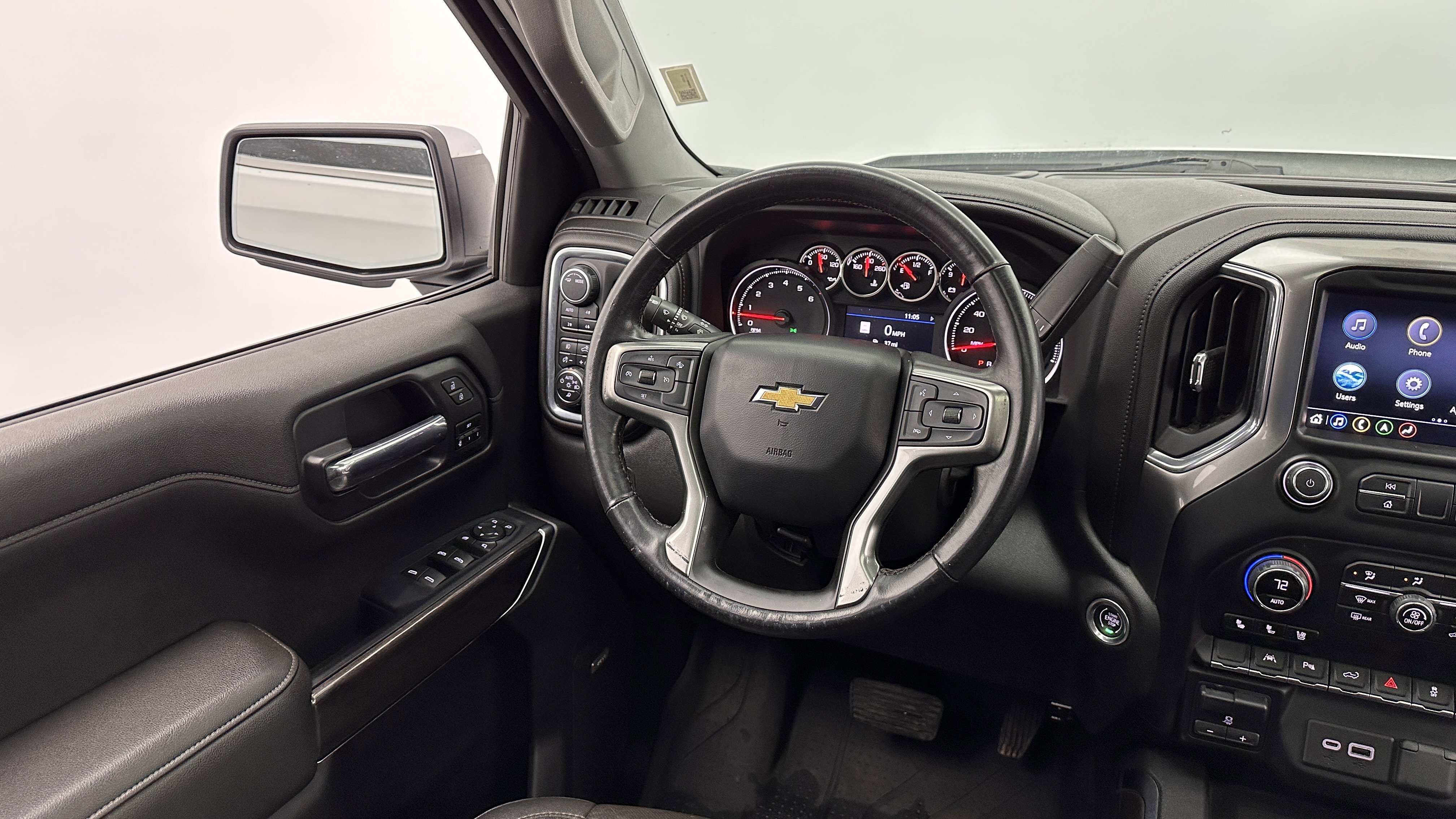 Used 2022 Chevrolet Silverado 1500 LTZ w/ LTZ Premium Package AWD/4WD image 25