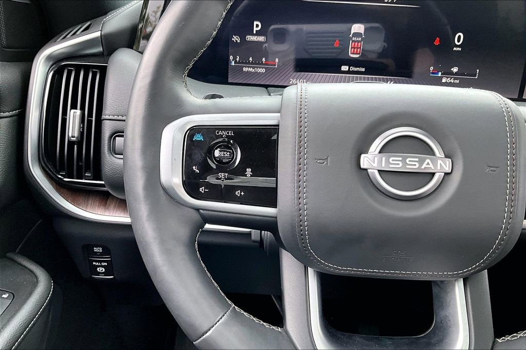 Used 2025 Nissan Armada Platinum Reserve AWD/4WD image 20