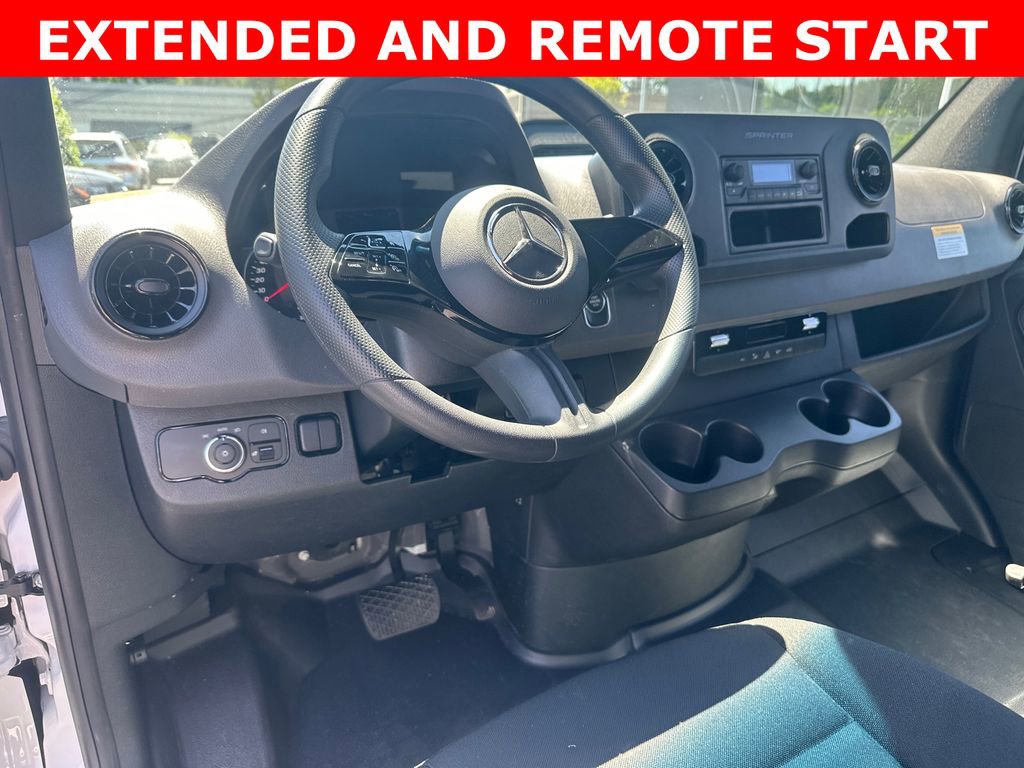 Used 2025 Mercedes-Benz Sprinter 3500 image 22