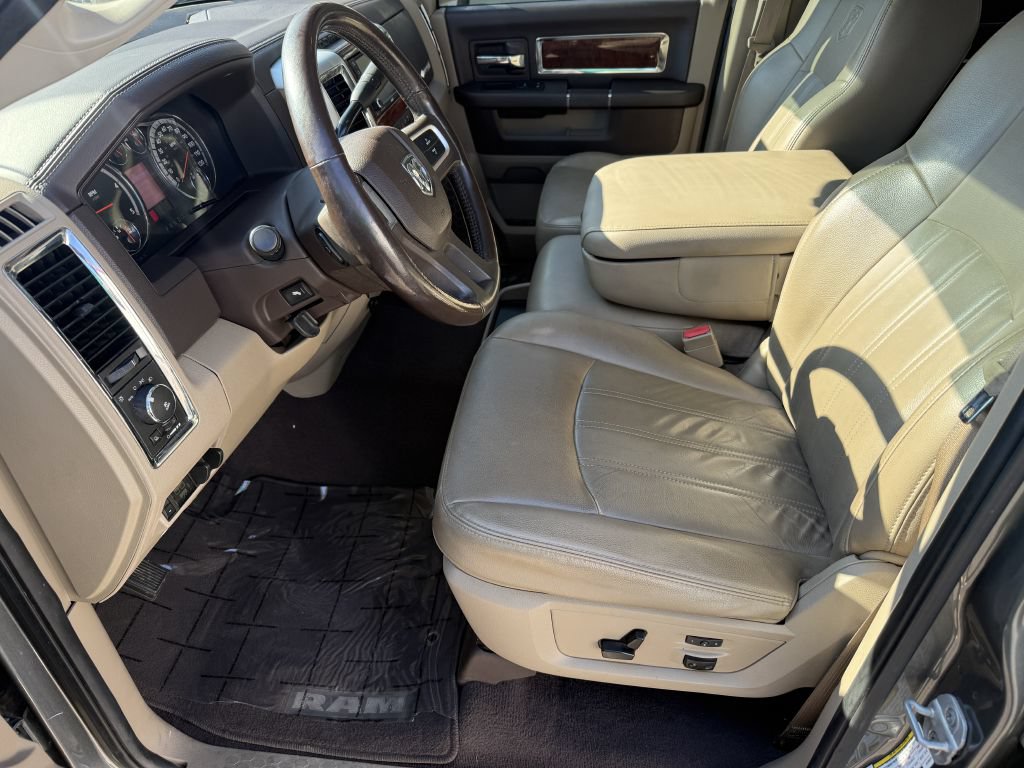 Used 2010 Dodge Ram 3500 Truck Laramie w/ Chrome Accents Group RWD image 46
