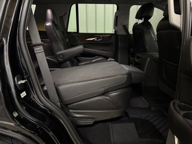 Used 2019 Cadillac Escalade Premium Luxury AWD/4WD image 18