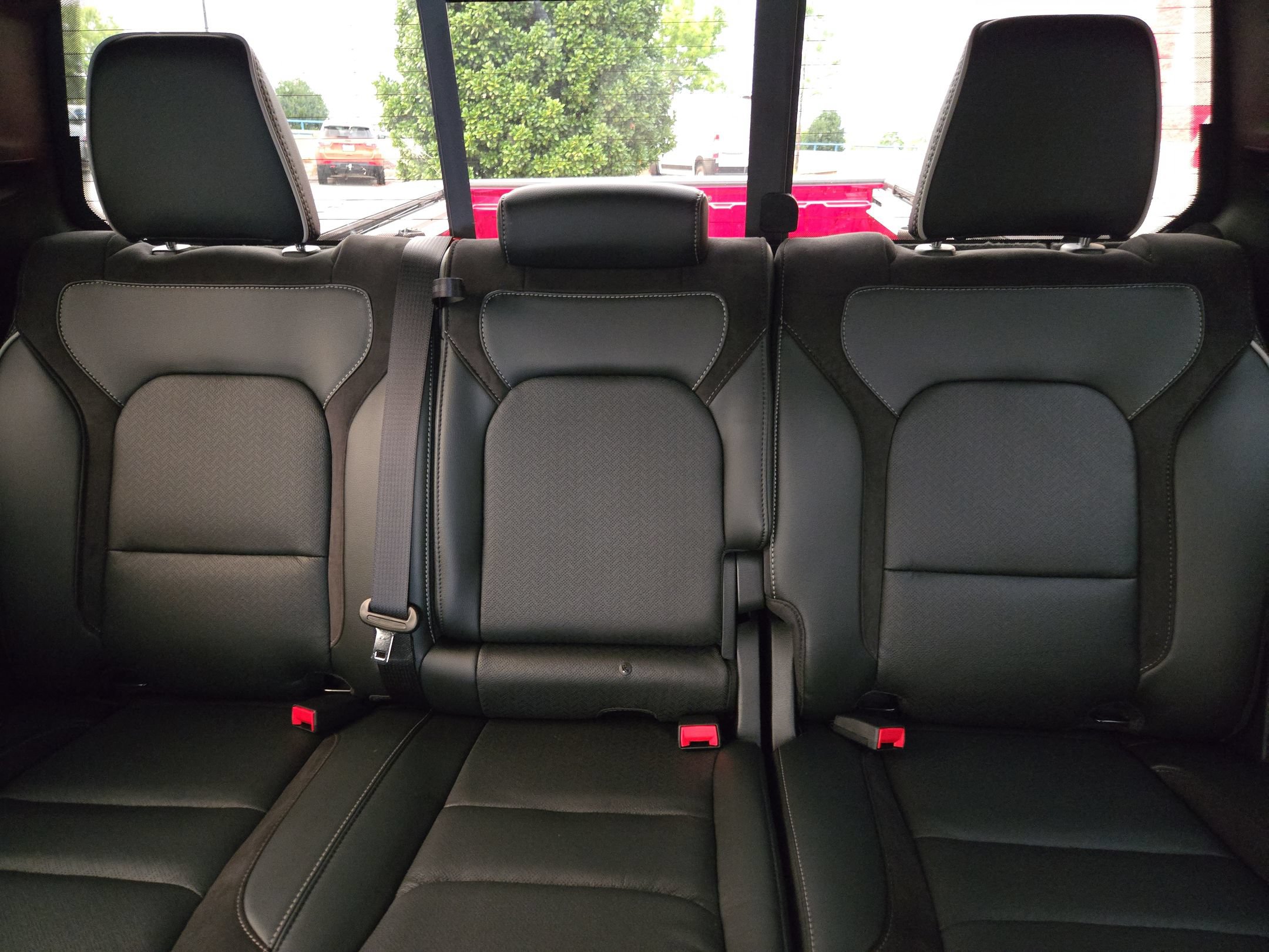 New 2027 RAM 1500 Laramie AWD/4WD image 13