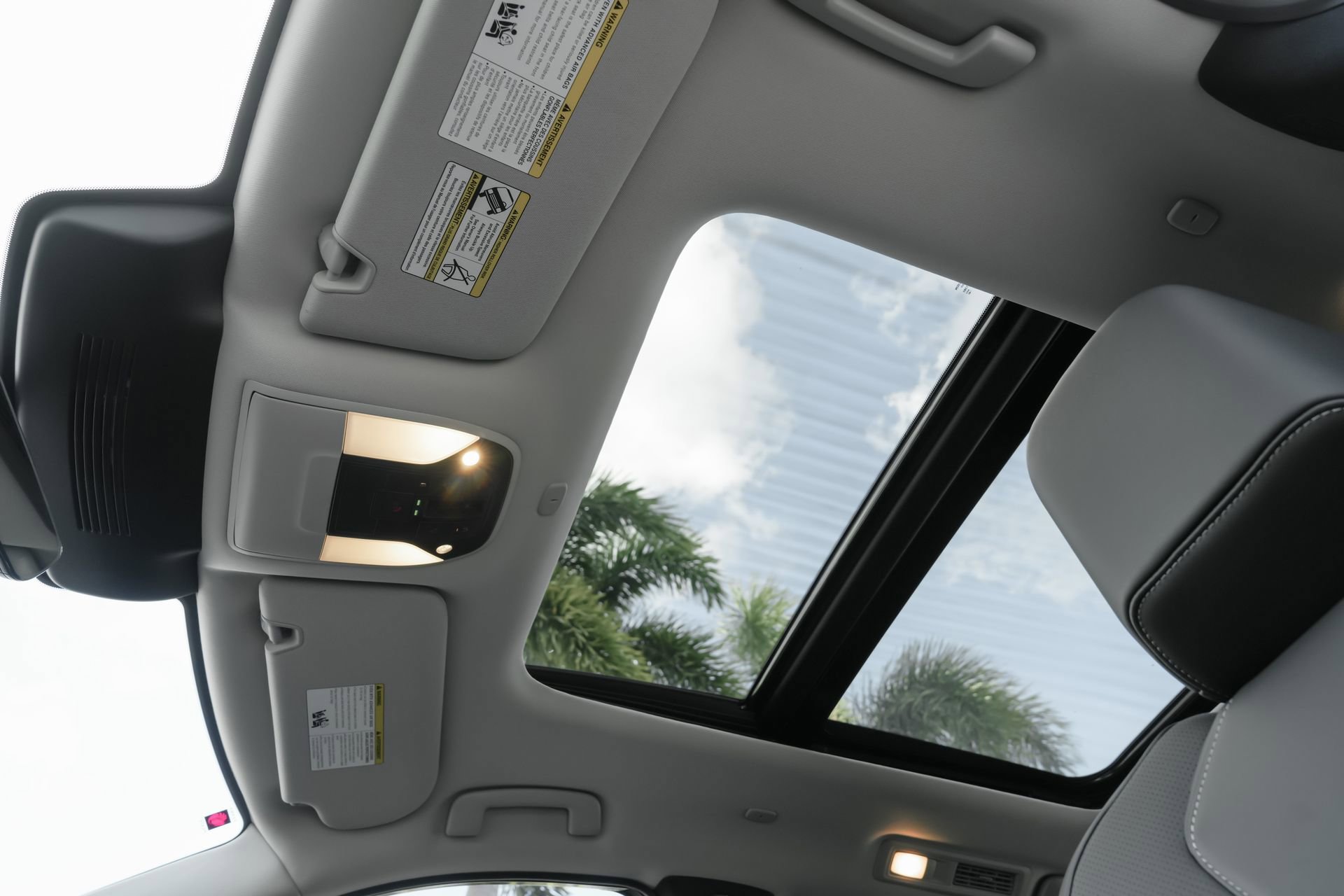 Certified 2026 INFINITI QX60 Luxe w/ Cargo Package FWD image 20