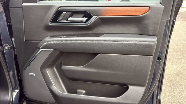 Certified 2025 GMC Yukon XL Denali image 38