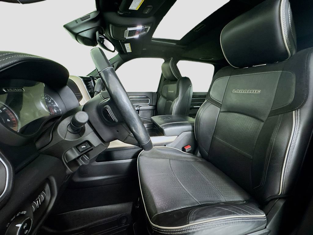 Used 2019 RAM 3500 Laramie image 12