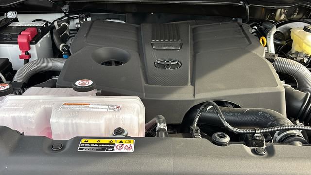 New 2026 Toyota Tundra SR image 33