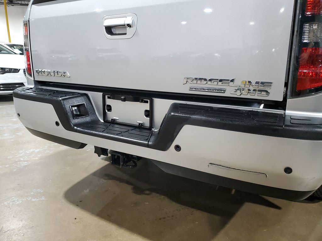 Used 2014 Honda Ridgeline SE image 46