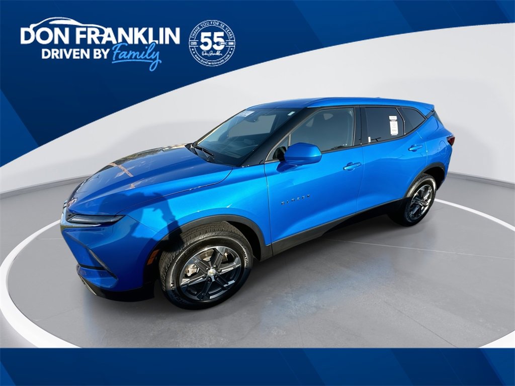 Used 2024 Chevrolet Blazer LT image 1