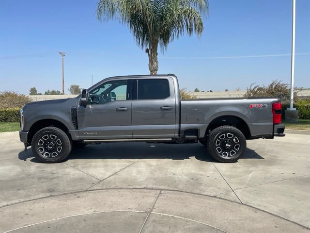 New 2026 Ford F250 Platinum w/ FX4 Off-Road Package AWD/4WD image 2