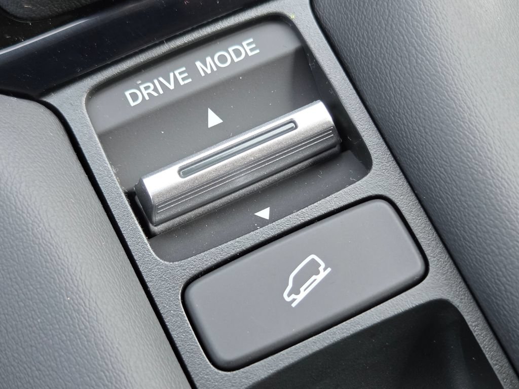 New 2027 Honda HR-V LX image 6