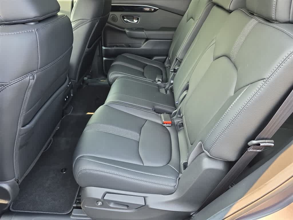 Certified 2026 Honda Pilot EX-L image 16