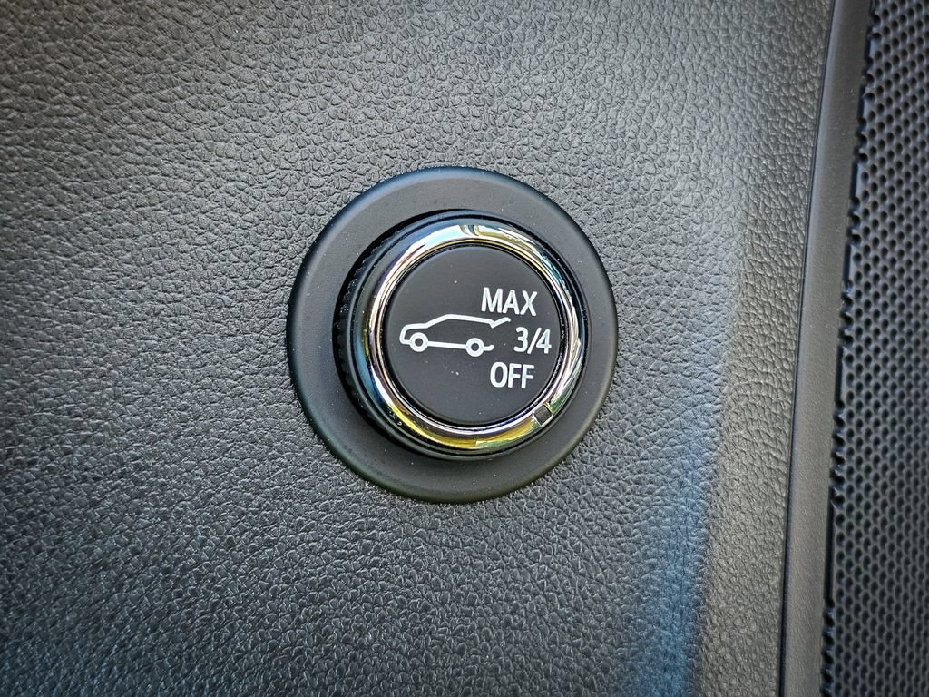 Used 2021 Buick Envision Preferred AWD/4WD image 11