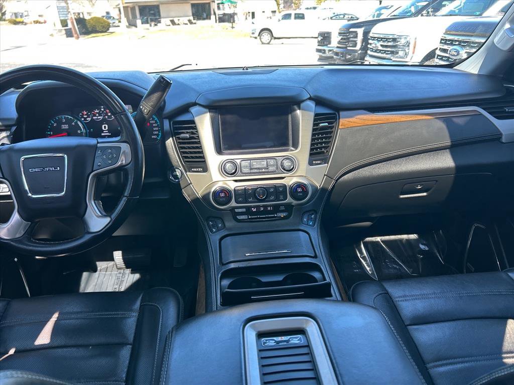 Used 2020 GMC Yukon XL Denali w/ Denali Ultimate Package image 6