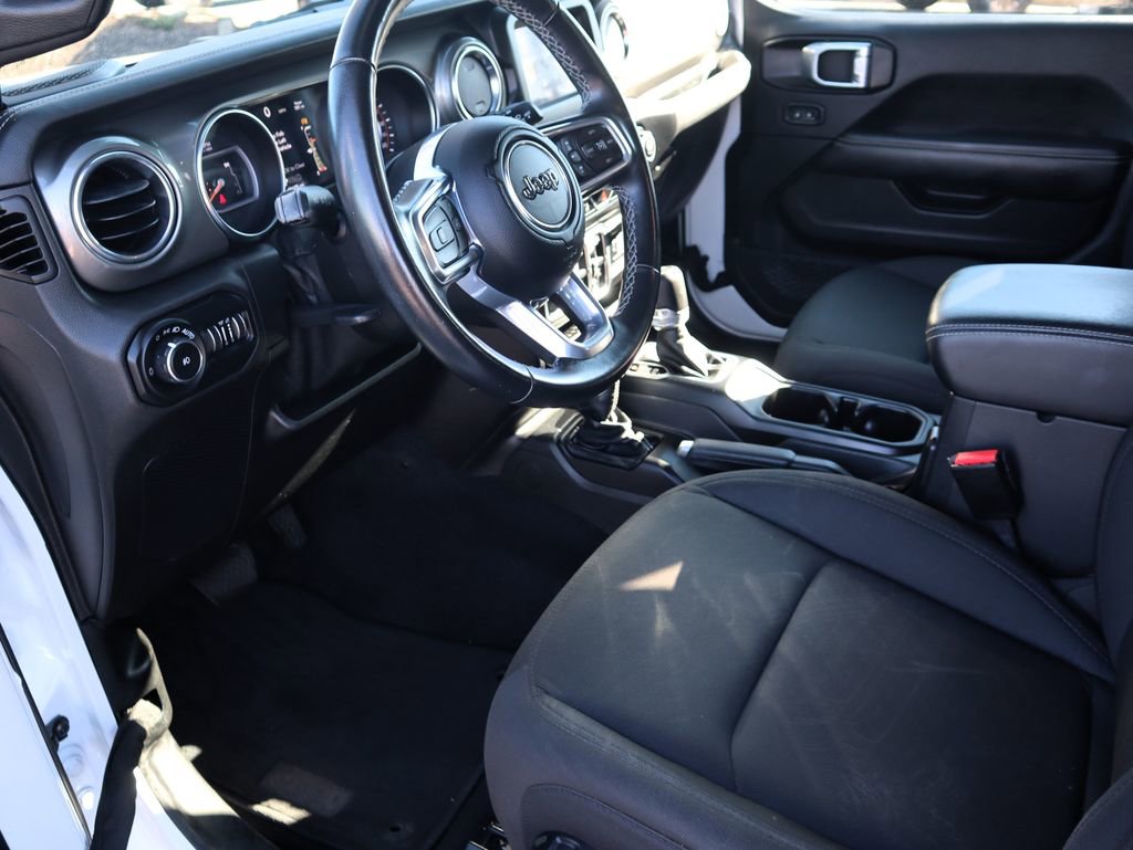 Used 2021 Jeep Wrangler Unlimited Sahara w/ Safety Group image 13