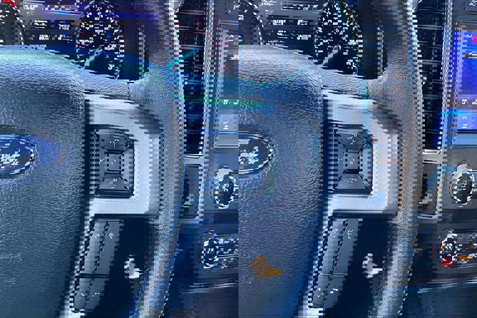 Used 2021 Ford Expedition XLT image 19