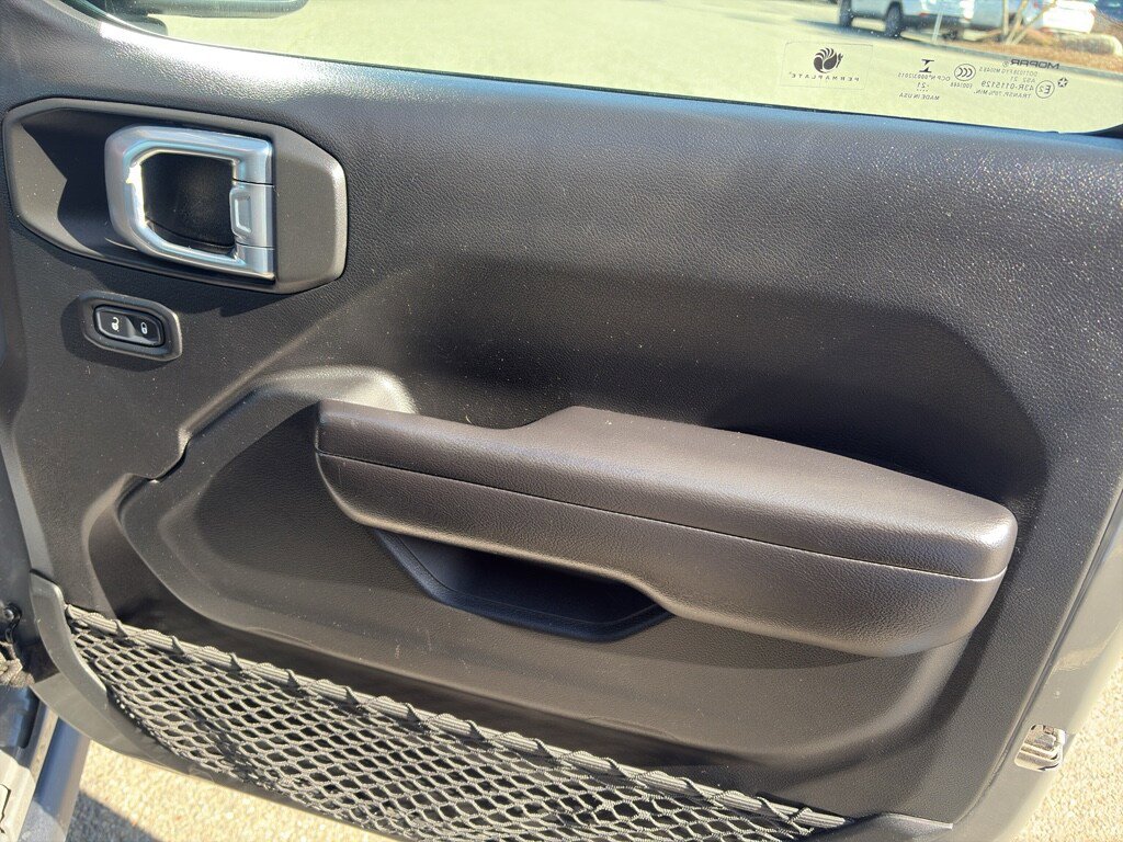 Used 2021 Jeep Gladiator Rubicon image 26