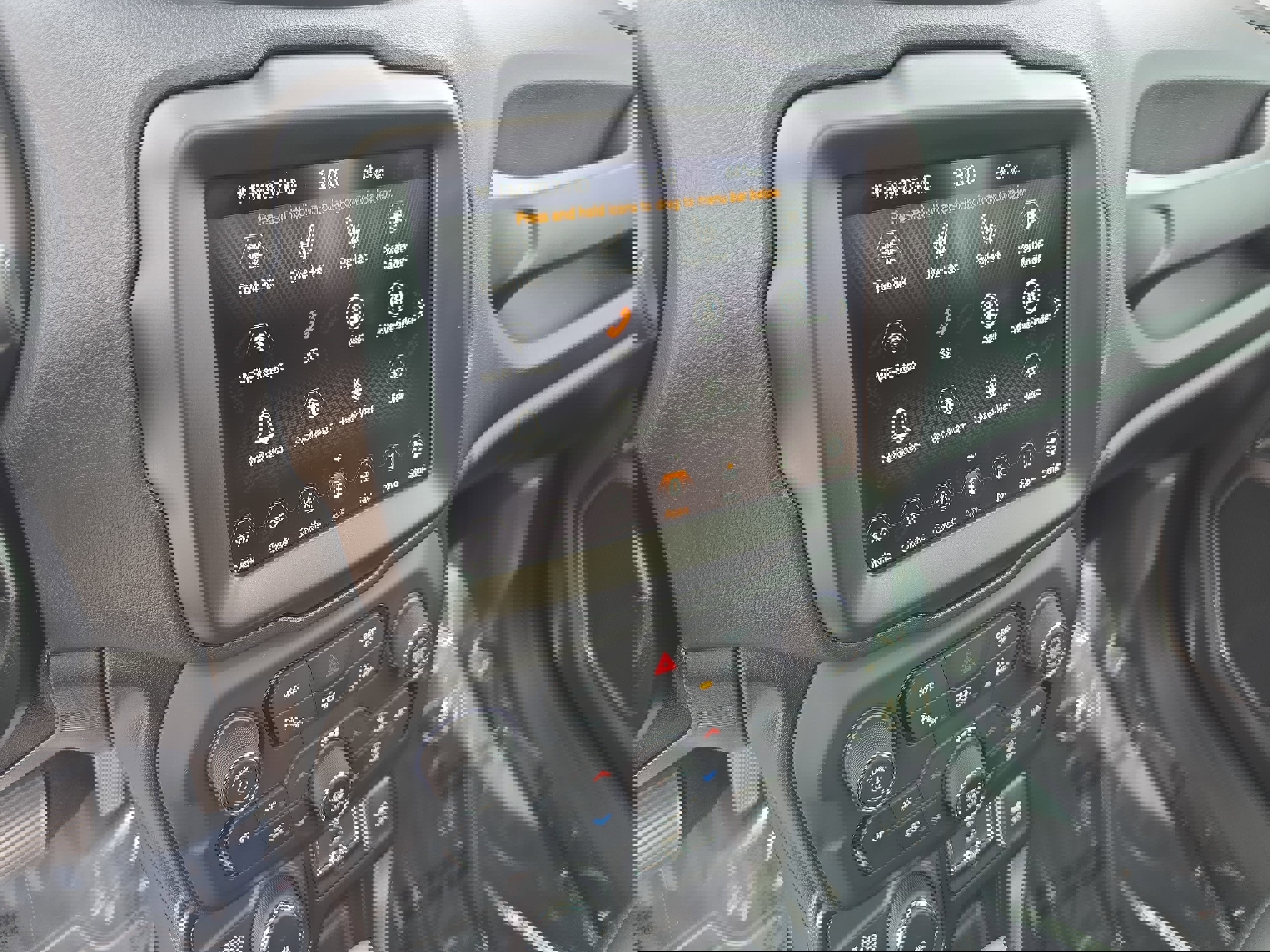 Certified 2023 Jeep Renegade Limited w/ Sun/Sound Group AWD/4WD image 16