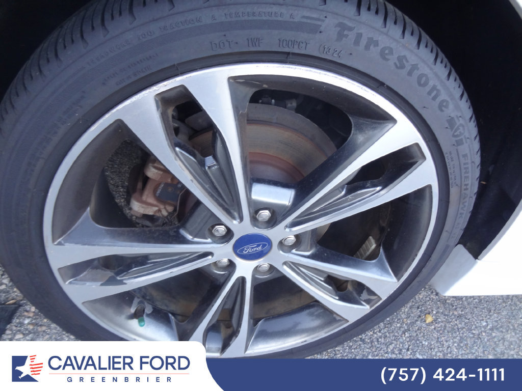 Used 2017 Ford Fusion Titanium FWD image 13