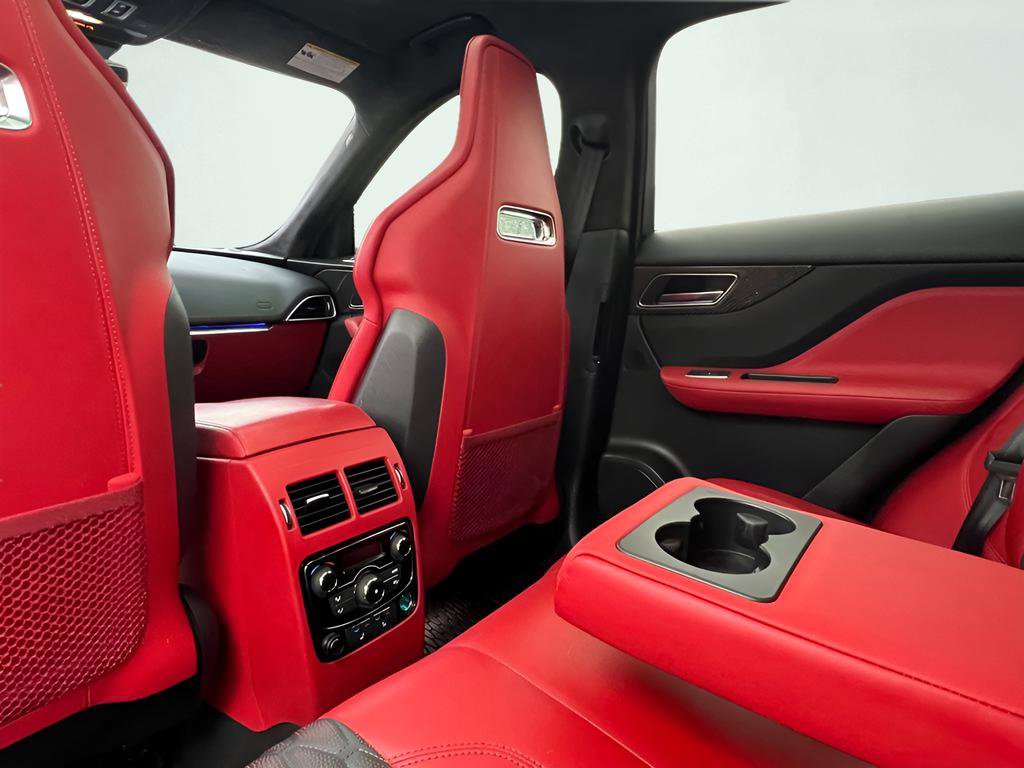 Used 2019 Jaguar F-PACE SVR AWD/4WD image 22
