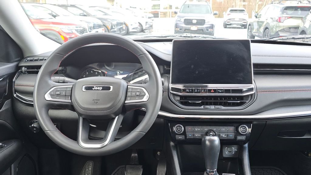 Used 2022 Jeep Compass Trailhawk image 18