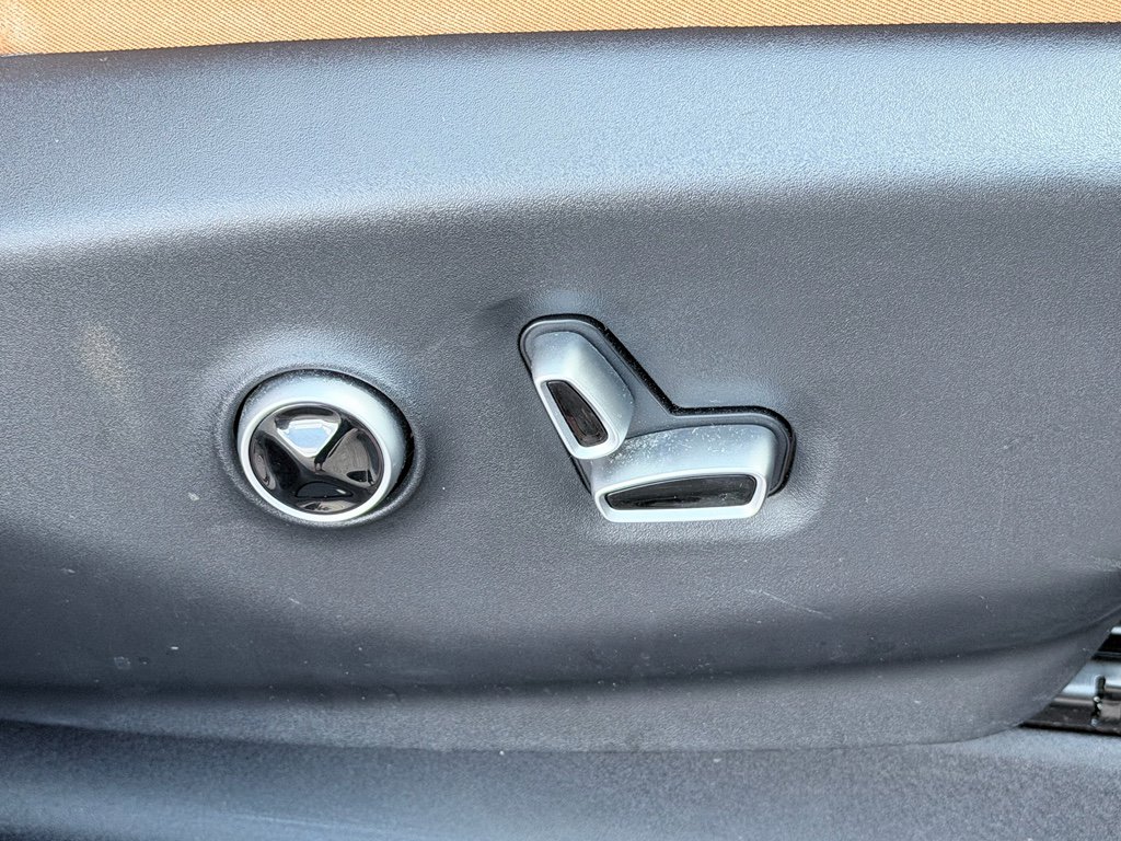 Used 2022 Chrysler Pacifica Pinnacle image 28