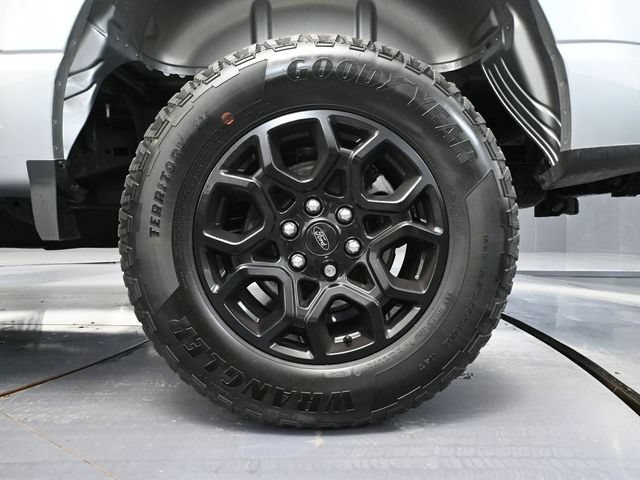 Used 2024 Ford F150 XLT w/ XLT Black Appearance Package AWD/4WD image 10