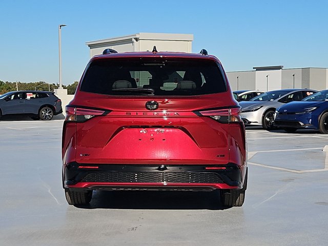 New 2026 Toyota Sienna XSE FWD image 8