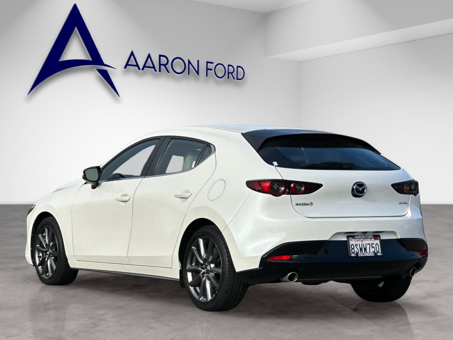 Used 2020 MAZDA MAZDA3 Hatchback image 4