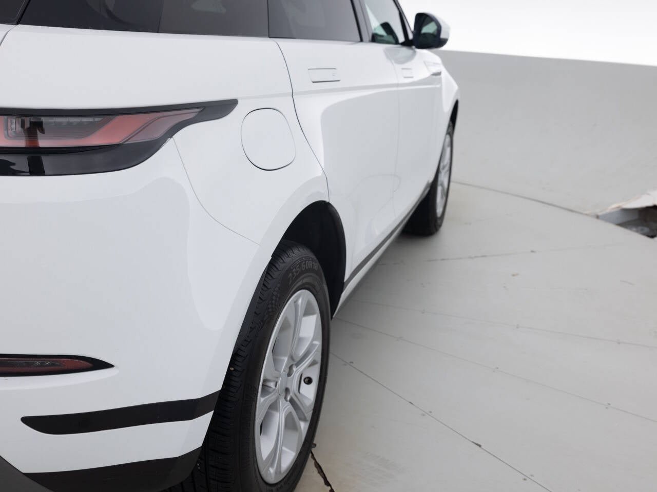 Used 2020 Land Rover Range Rover Evoque S AWD/4WD image 14