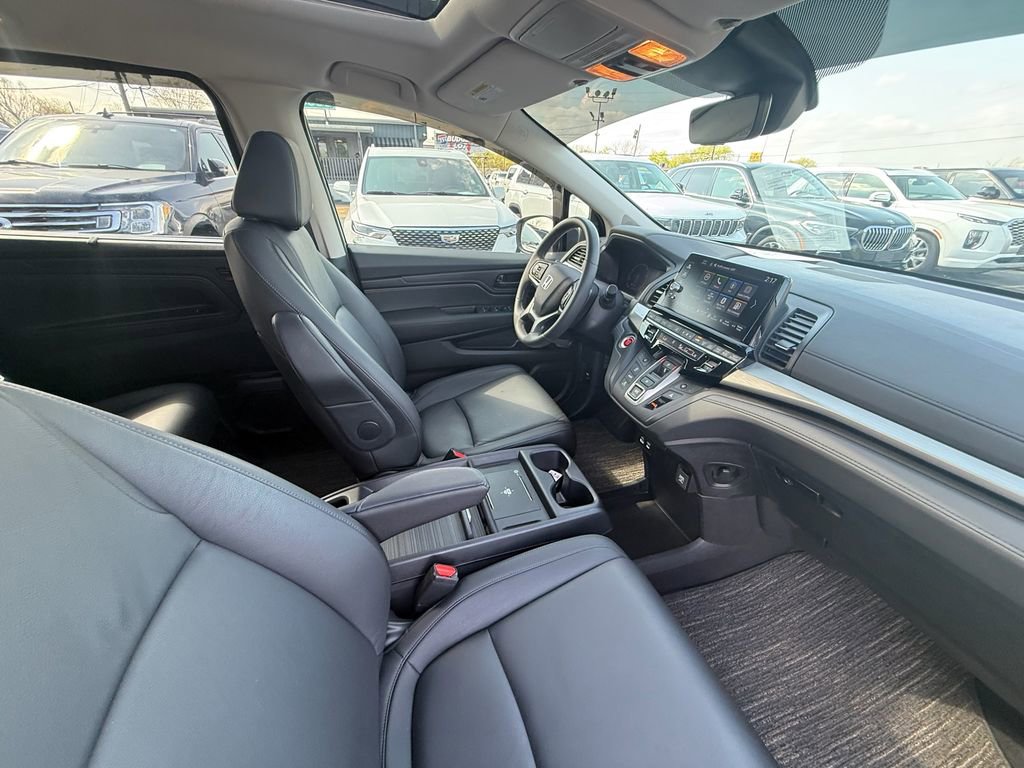 Used 2025 Honda Odyssey EX-L image 24